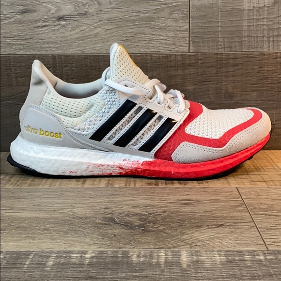 Adidas Ultraboost DNA M Running Shoes - Picture 2 of 5